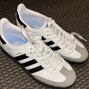 Adidas Samba